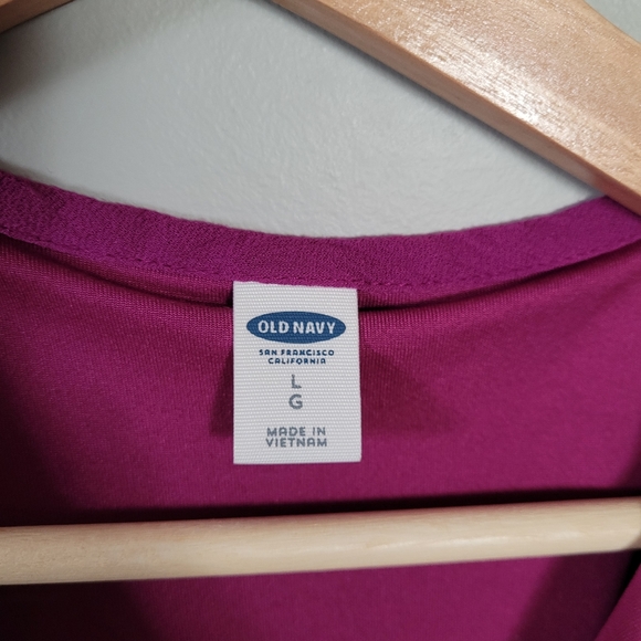 Old navy magenta pleated front tunic - Picture 5 of 7
